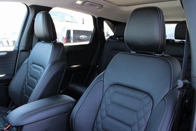 2024 Ford Escape Plug-In Hybrid Base