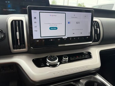 2027 Ford Expedition Max Active