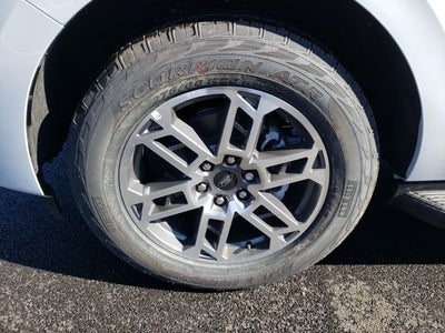 2026 Ford Expedition Active