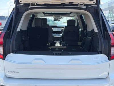 2026 Ford Expedition Active