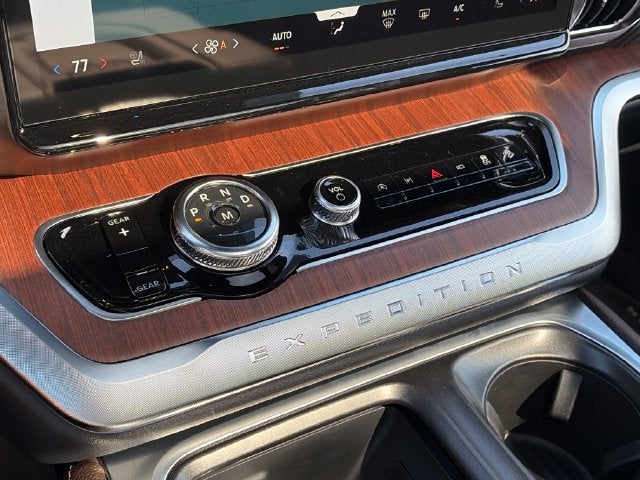 2027 Ford Expedition King Ranch