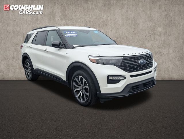 2024 Ford Explorer ST-Line