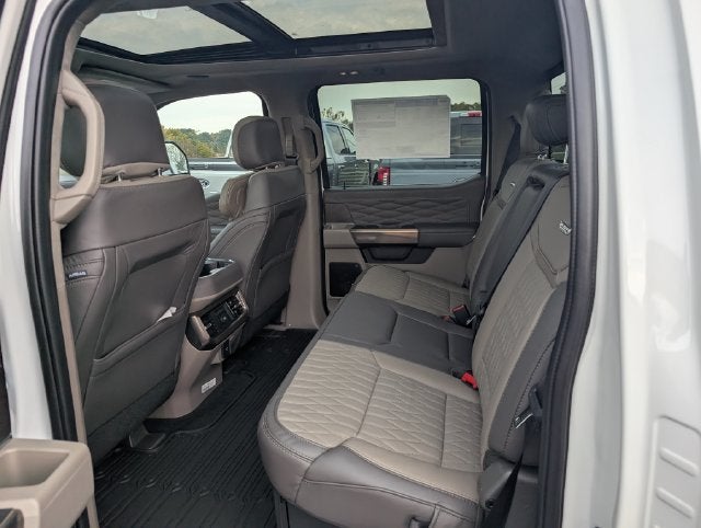 2027 Ford F-250SD Platinum