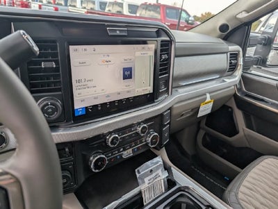2027 Ford F-250SD Platinum