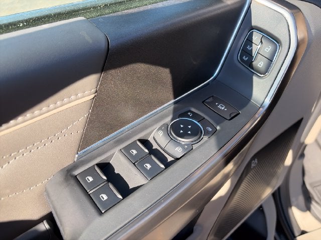 2027 Ford F-250SD Platinum