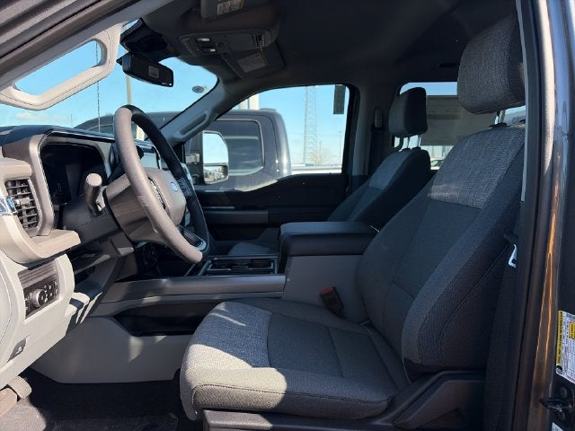 2027 Ford F-250SD XLT