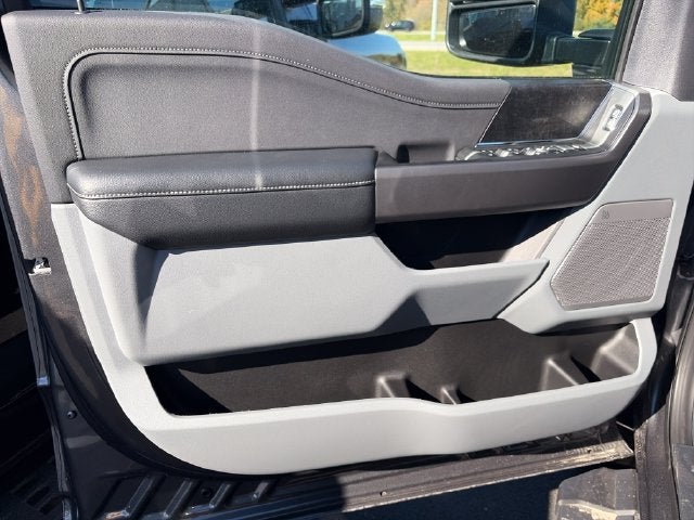 2027 Ford F-250SD XLT