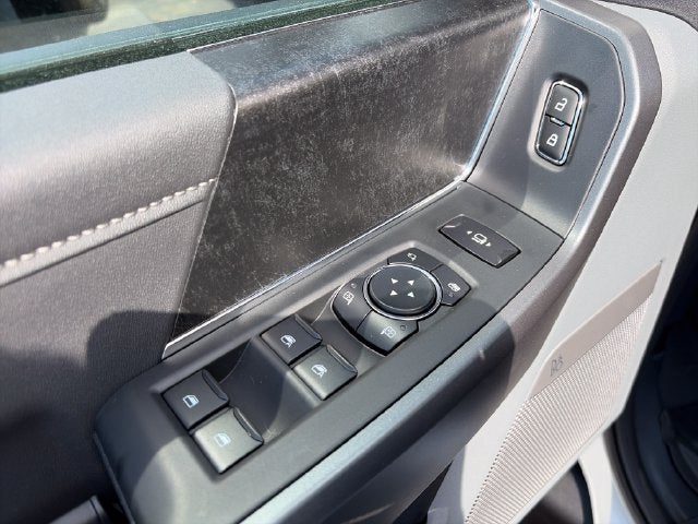 2027 Ford F-350SD XLT