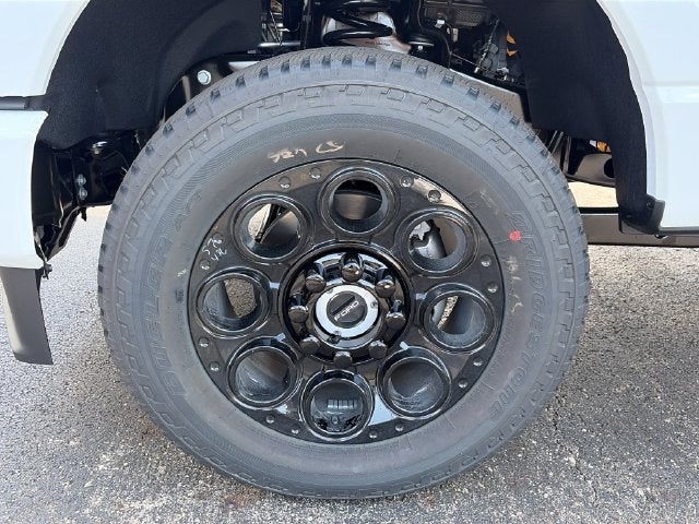 2027 Ford F-350SD XLT
