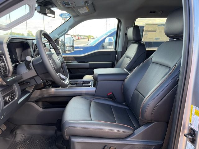 2027 Ford F-350SD Lariat