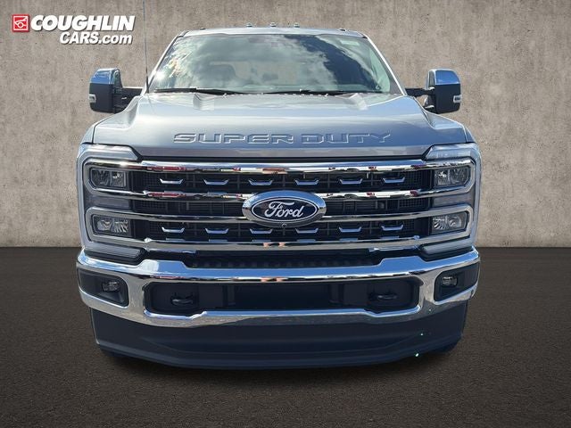 2027 Ford F-350SD Lariat
