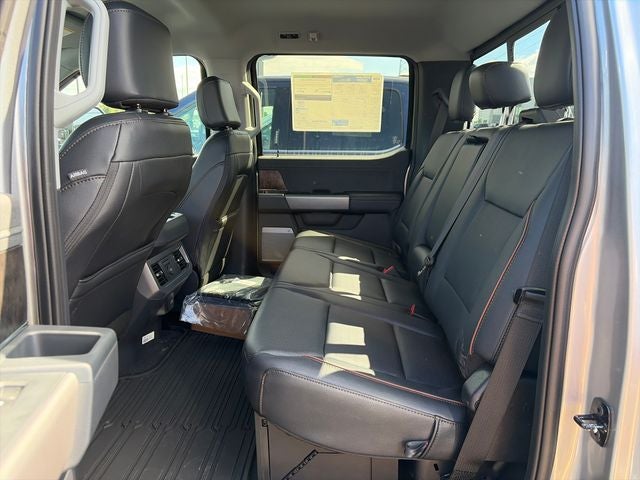 2027 Ford F-350SD Lariat