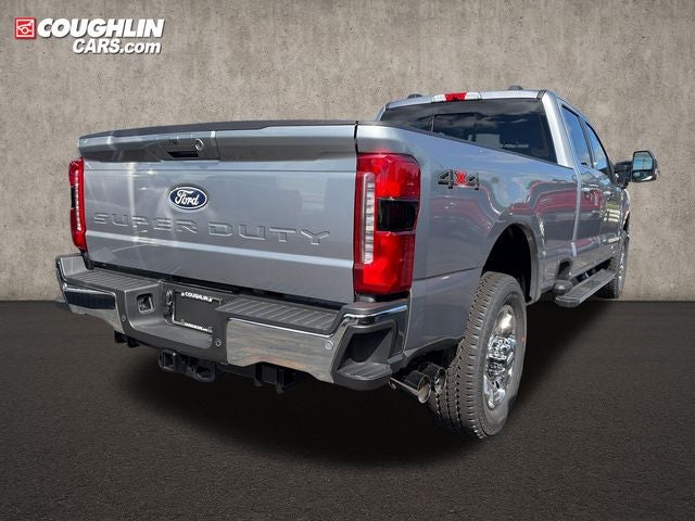 2027 Ford F-350SD Lariat