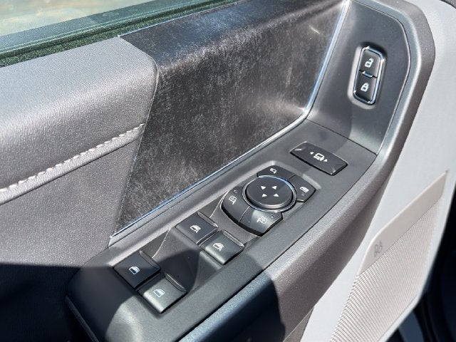 2027 Ford F-350SD XLT
