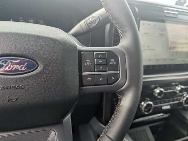 2027 Ford F-350SD Lariat