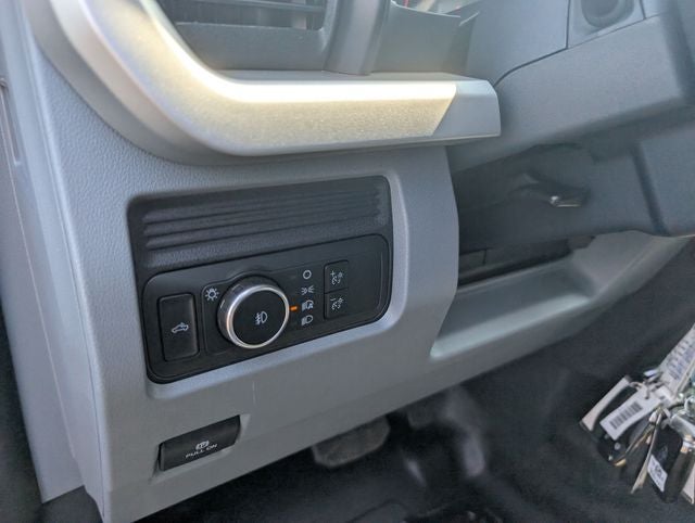 2027 Ford F-350SD XL
