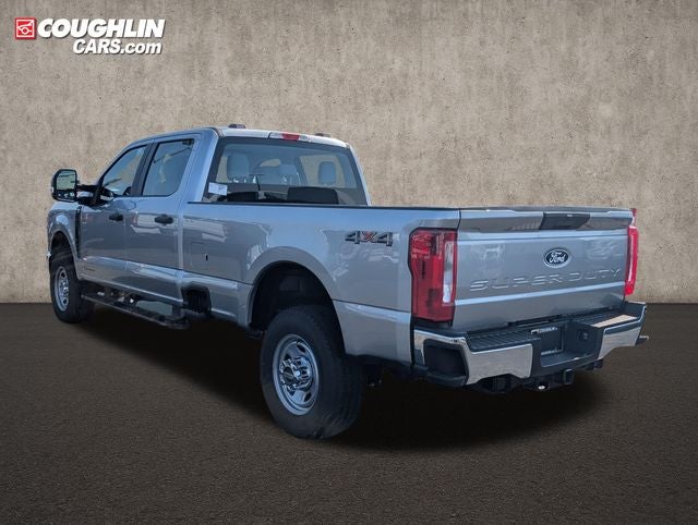 2027 Ford F-350SD XL