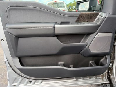 2027 Ford F-350SD Lariat