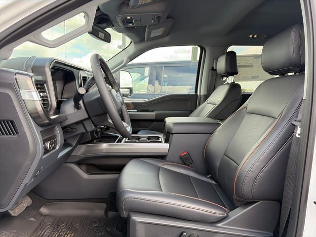 2027 Ford F-350SD Lariat