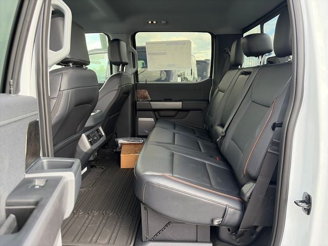 2027 Ford F-350SD Lariat