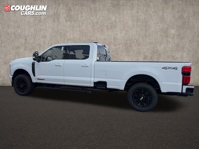2027 Ford F-350SD Lariat