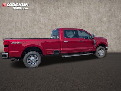 2027 Ford F-350SD Lariat