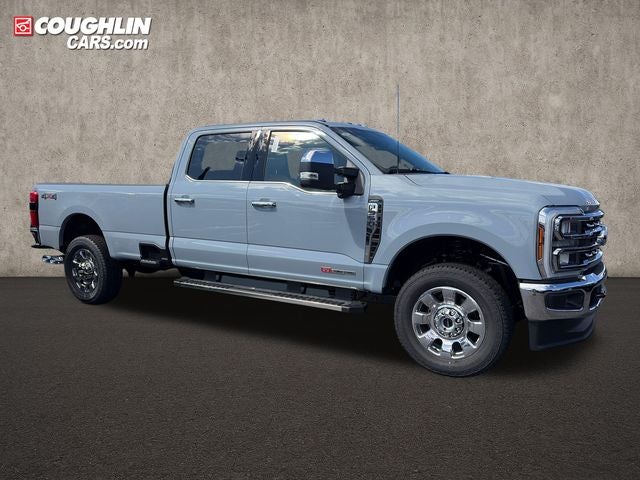 2027 Ford F-350SD Lariat