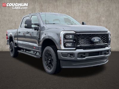2027 Ford F-350SD Lariat