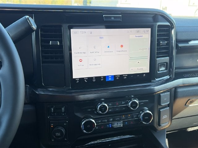 2027 Ford F-350SD Lariat