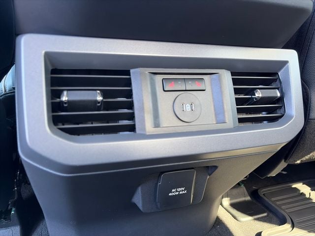 2027 Ford F-350SD Lariat