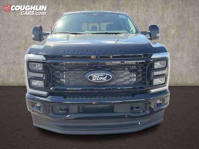 2027 Ford F-350SD Lariat