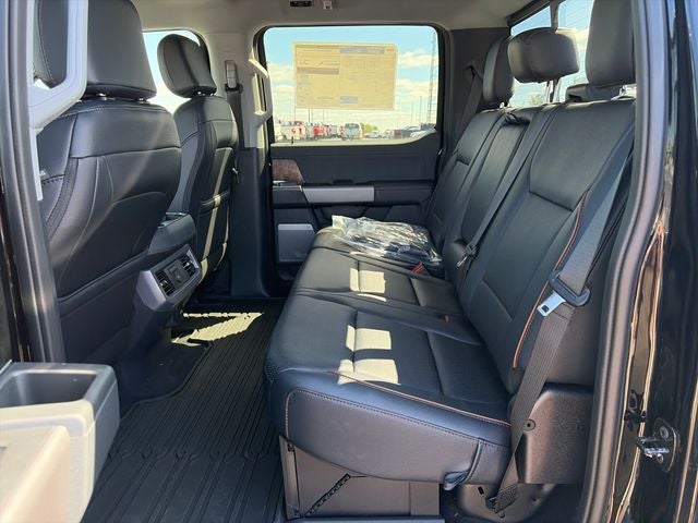 2027 Ford F-350SD Lariat