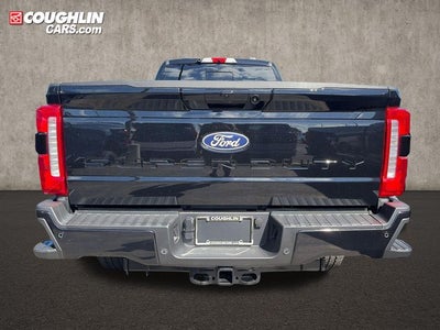 2027 Ford F-350SD Lariat