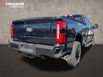 2027 Ford F-350SD Lariat