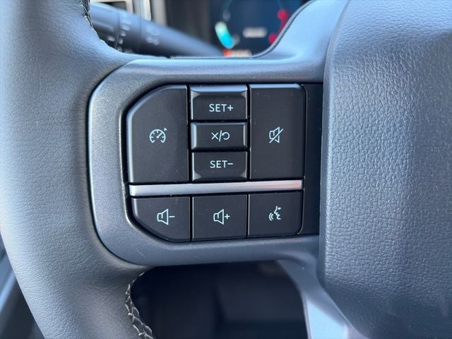 2027 Ford F-350SD Lariat