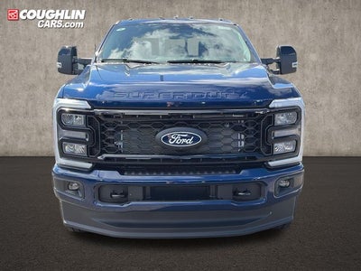 2027 Ford F-350SD Lariat