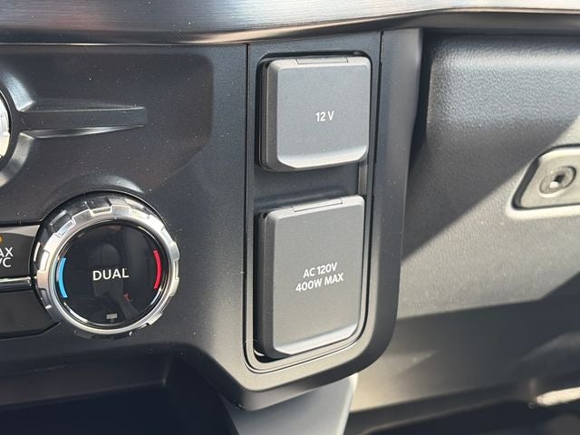 2027 Ford F-350SD Lariat