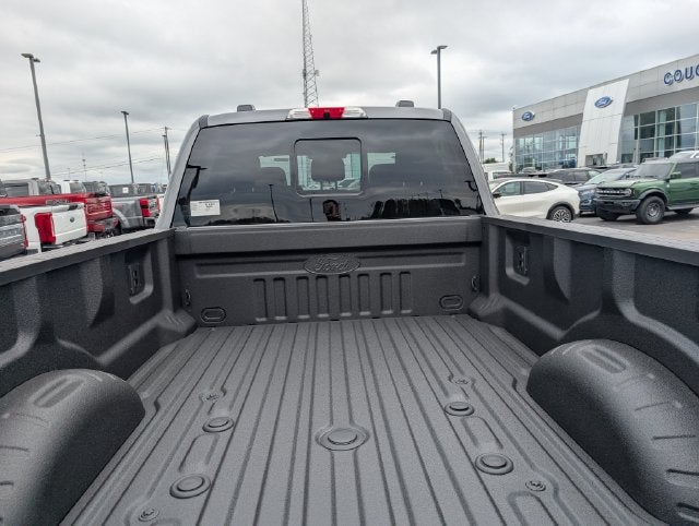 2027 Ford F-350SD Lariat
