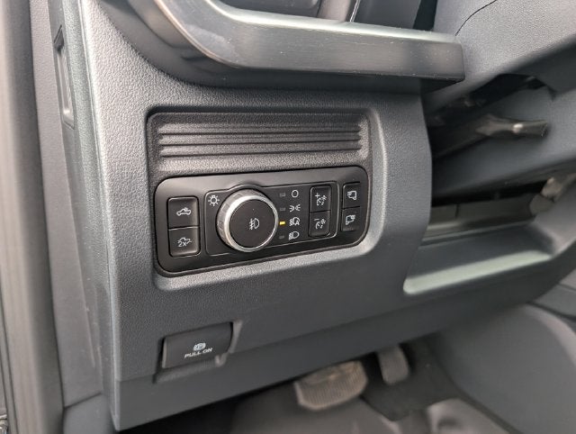 2027 Ford F-350SD Lariat