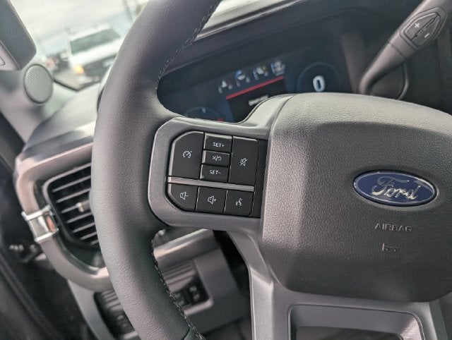 2027 Ford F-350SD Lariat