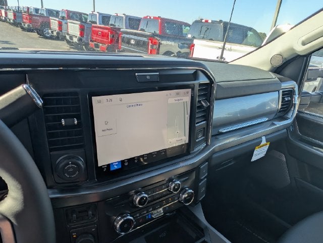 2027 Ford F-350SD Lariat