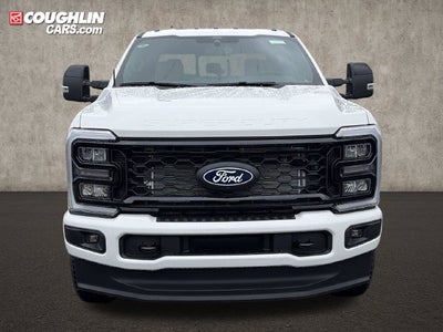 2027 Ford F-350SD Lariat