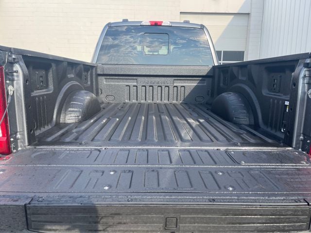 2027 Ford F-350SD XLT