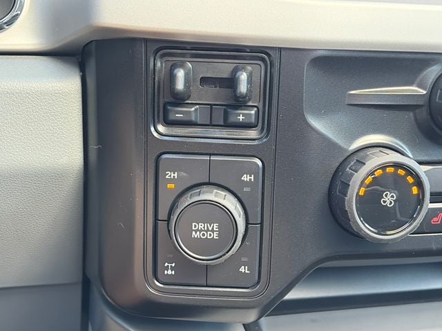 2027 Ford F-350SD XLT