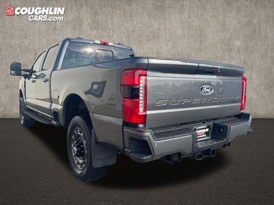 2027 Ford F-350SD XLT