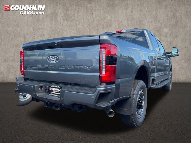 2027 Ford F-350SD XLT