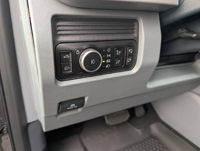 2027 Ford F-350SD XLT