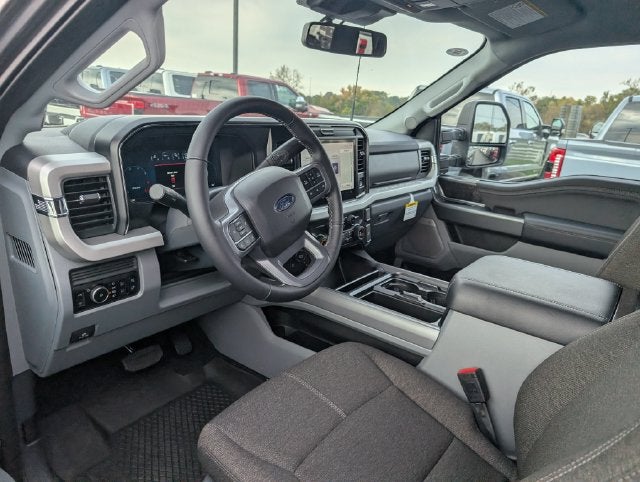 2027 Ford F-350SD XLT