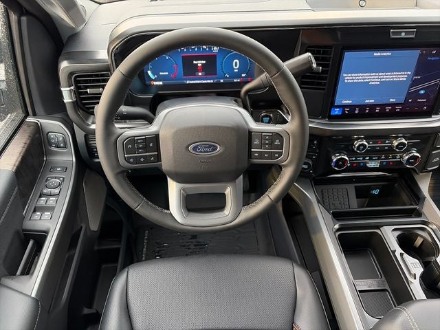 2026 Ford F-350SD Lariat DRW