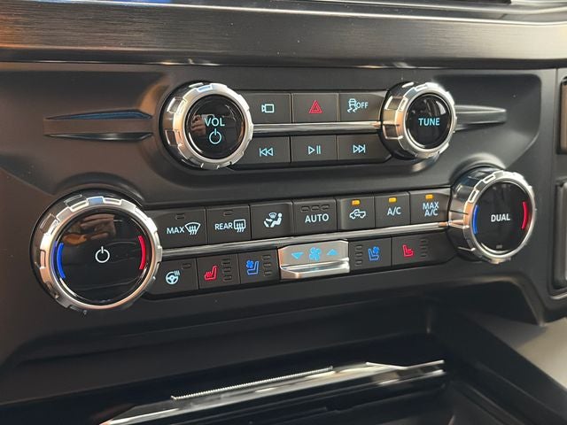 2026 Ford F-350SD Lariat DRW